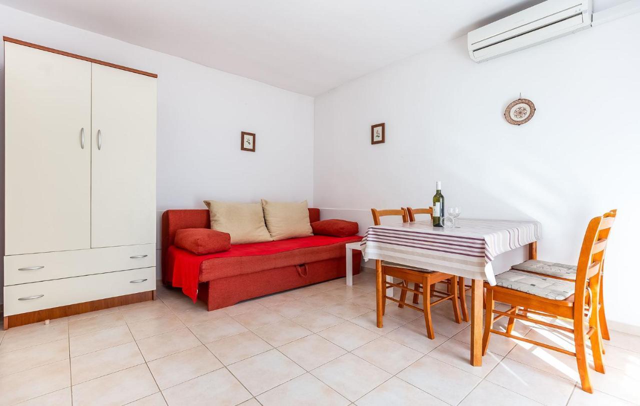 Apartament Dubravka Poreč Zewnętrze zdjęcie
